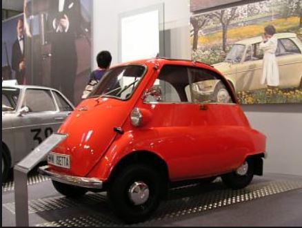 BMW Isetta - auto vejce ze začátku 70.let